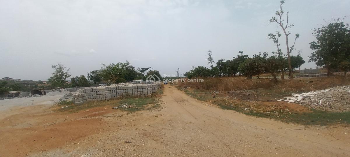 200sqm Land in Gaduwa Abuja  Near Apo & Lokogoma  Fast-developing, Opposite Locogoma Junction, Gaduwa, Abuja, Residential Land for Sale
