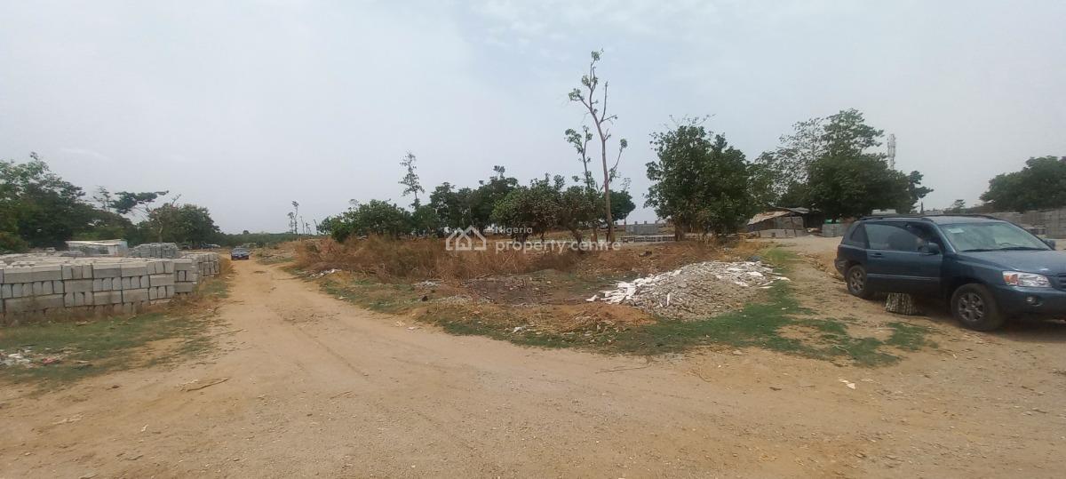200sqm Land in Gaduwa Abuja  Near Apo & Lokogoma  Fast-developing, Opposite Locogoma Junction, Gaduwa, Abuja, Residential Land for Sale