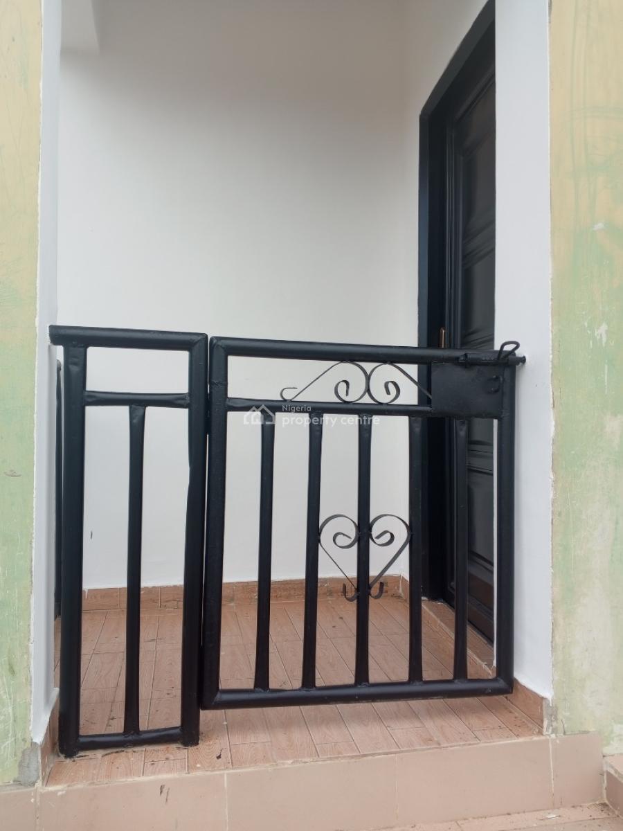 Sharp Mini Flat Downstairs Apartment. P O.p Fittings, Awoyaya New Road Olowopopo Axis, Ibeju Lekki, Lagos, Mini Flat (room and Parlour) for Rent