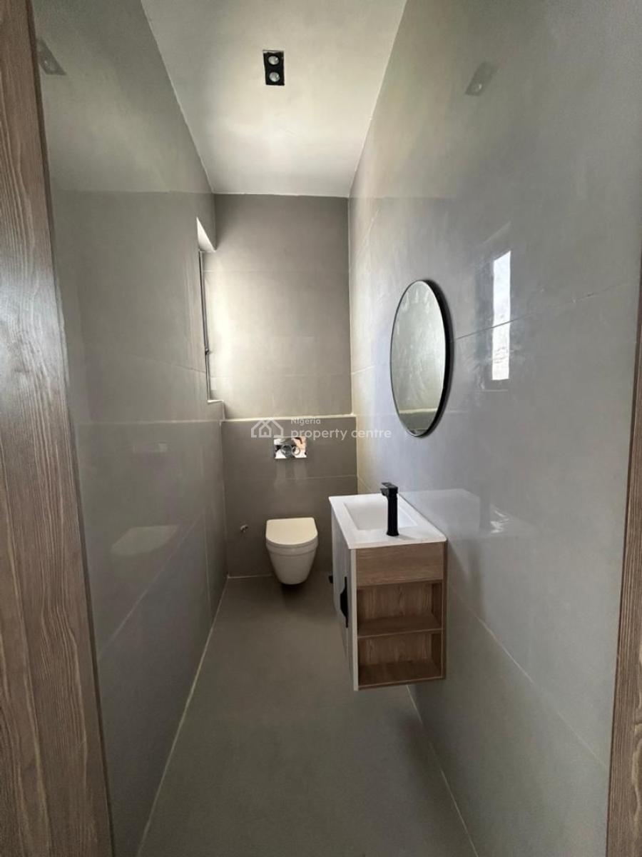 2 Bedroom Flat, Off Freedom Way, Lekki Phase 1, Lekki, Lagos, Flat / Apartment for Rent