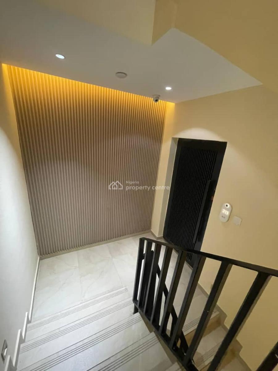 Fully Serviced 2-bedroom Apartments, Off Mabo Road, Ishaga, Surulere, Lagos, Flat / Apartment for Rent