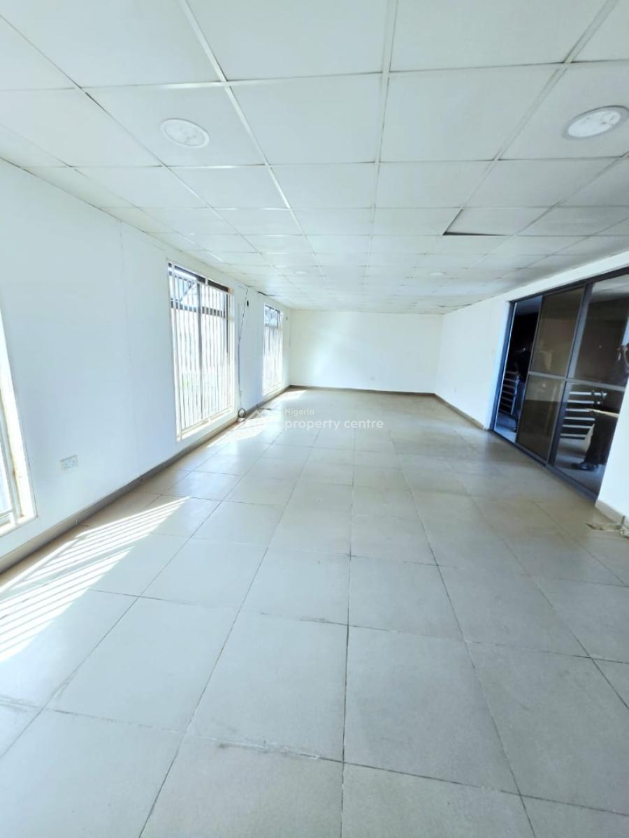 Luxury Commercial Property, Victoria Island (vi), Lagos, Shop for Rent
