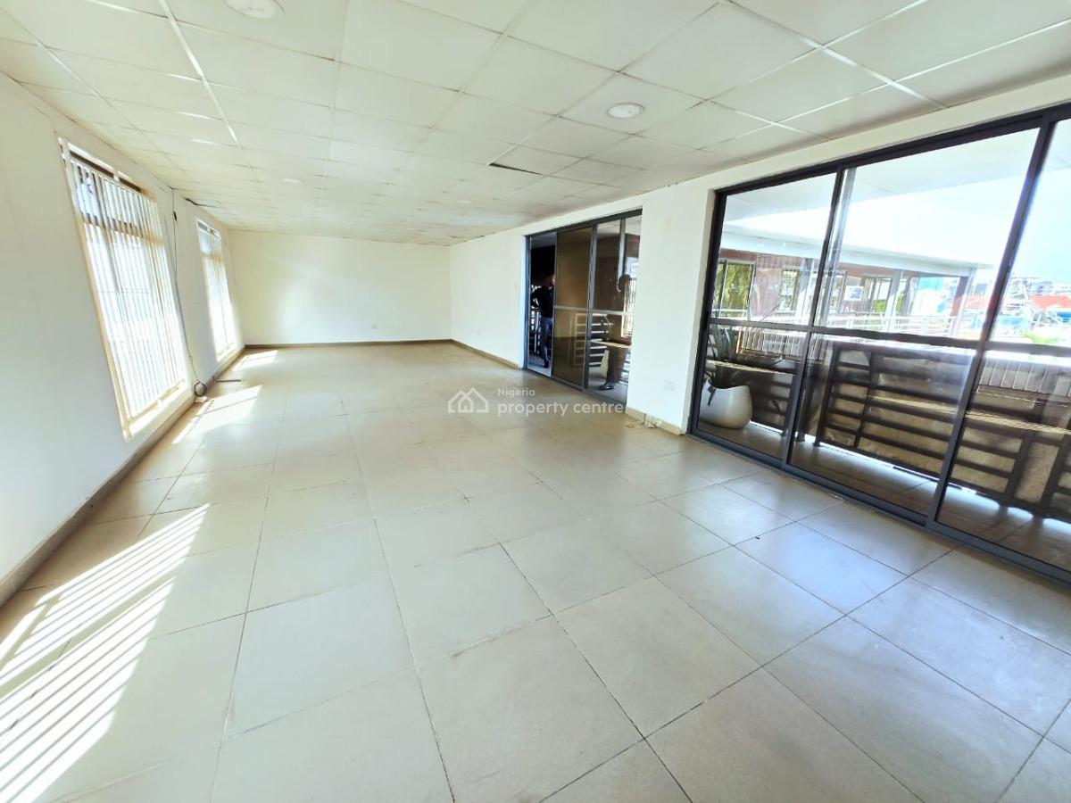 Luxury Commercial Property, Victoria Island (vi), Lagos, Shop for Rent