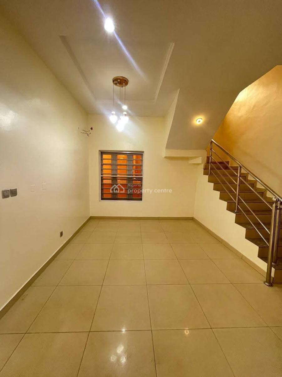 Spacious 5 Bedroom Fully Detached Duplex with Bq, Ologolo, Lekki, Lagos, Detached Duplex for Rent