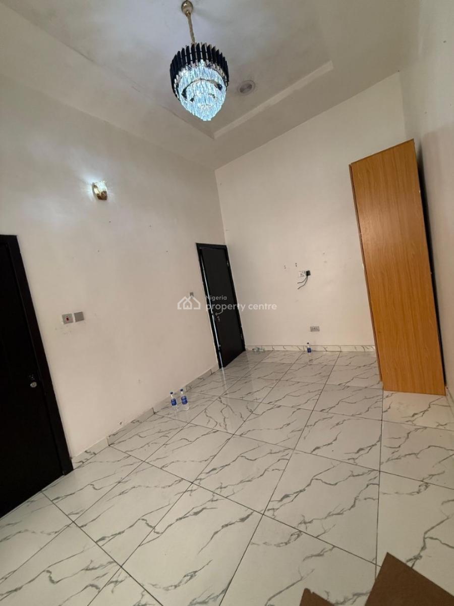 Luxurious Self Contained Shared Apartment, Orchid Road, Lekki Phase 2, Lekki, Lagos, Self Contain (single Rooms) for Rent