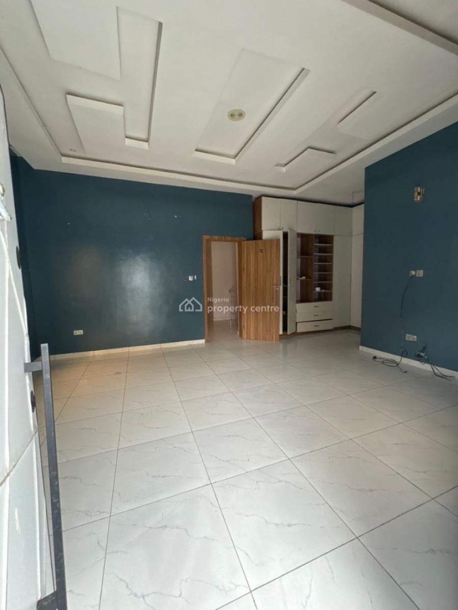 Luxurious Master Bedroom, Ikota, Lekki, Lagos, Self Contain (single Rooms) for Rent