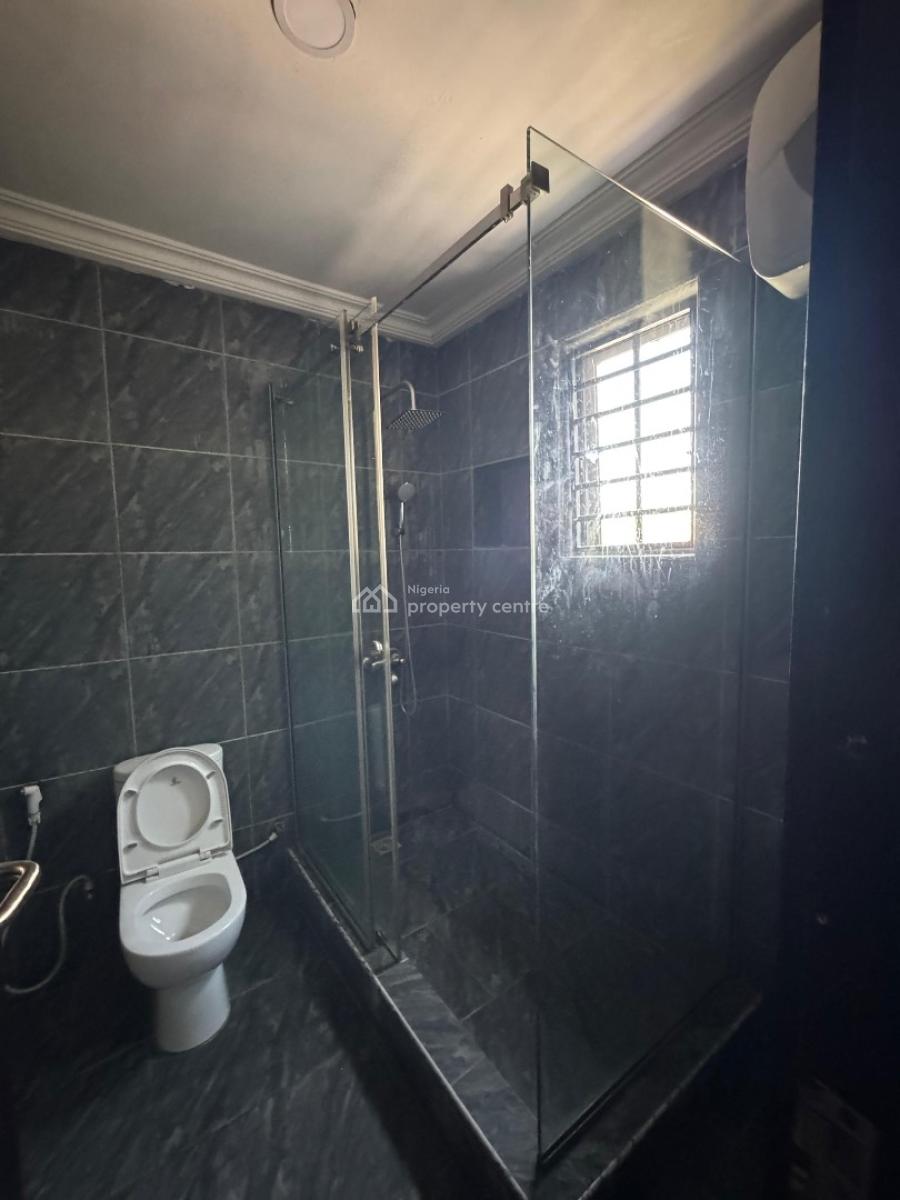 Well Maintained 3-bedroom Apartment, Chevron - New Road, Lekki, Lagos, Flat / Apartment for Rent