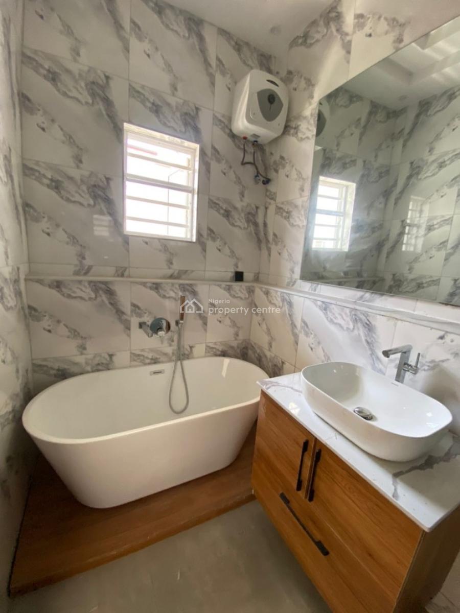 5 Bedroom Home, Orchid Road, Lekki, Lagos, Terraced Duplex for Sale