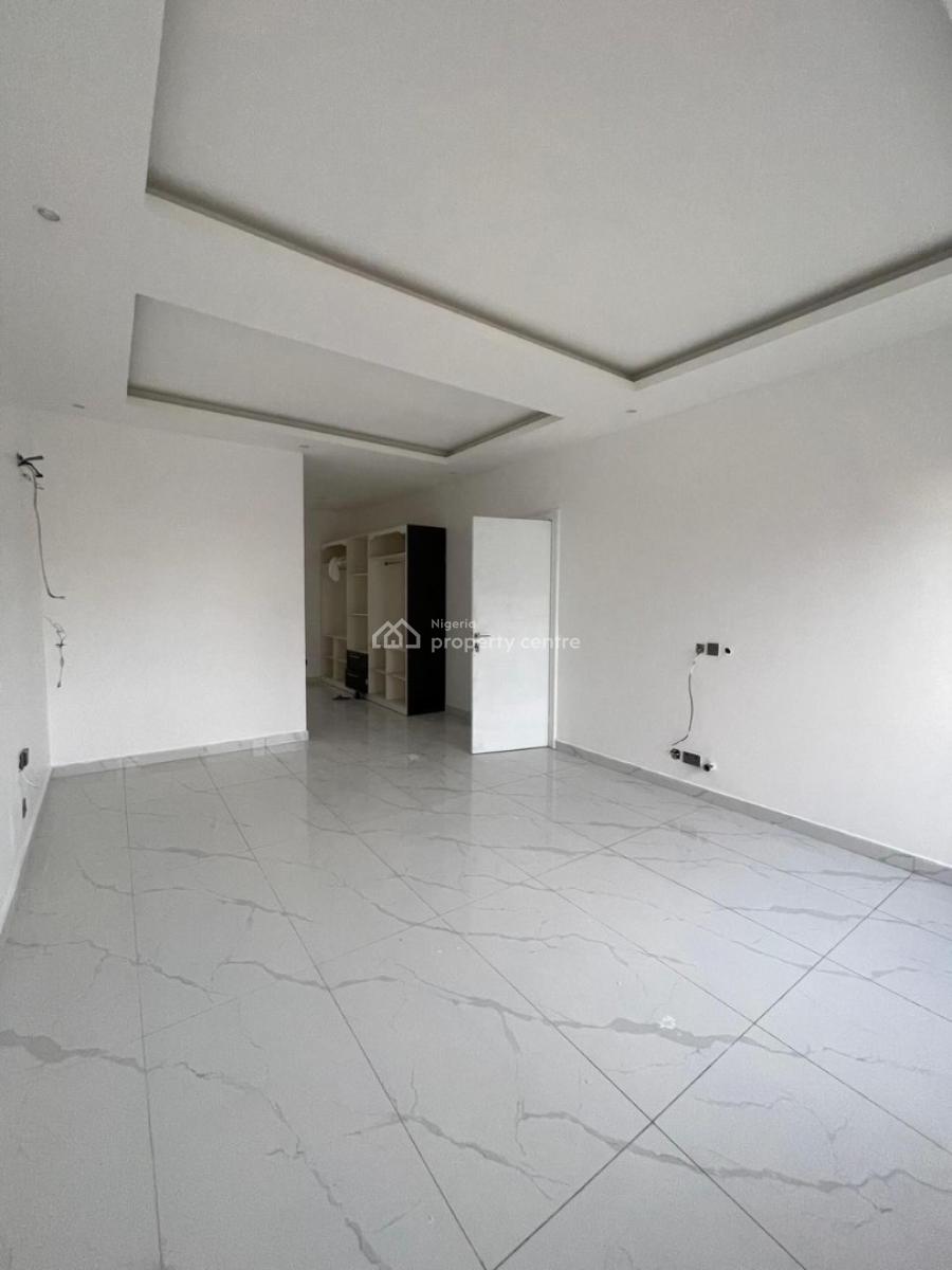 Beautiful 4-bedroom Semi-detached Duplex with Bq, Lekki Phase 1, Lekki, Lagos, Semi-detached Duplex for Rent