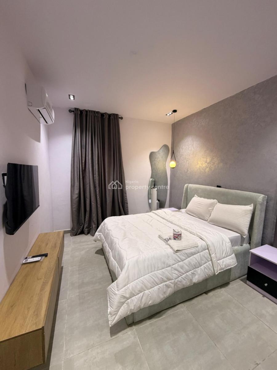 L&l Urban Suites Us11 1 Bedroom Apartment, Animashaun, Surulere, Lagos, Flat / Apartment Short Let