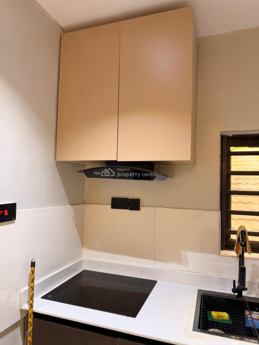 L&l Urban Suites Us21 1 Bedroom Apartment, Animashaun, Surulere, Lagos, Flat / Apartment Short Let