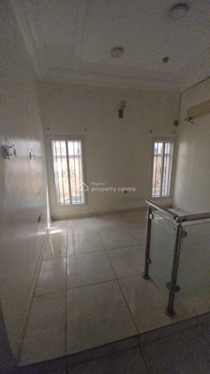 5 Bedroom Fully Detached House, Lekki Phase 1, Lekki, Lagos, Commercial Property for Rent