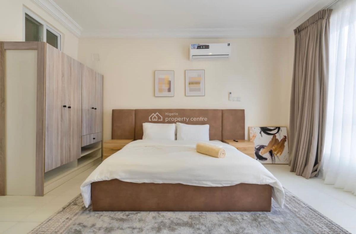 Brownstone -- Sophisticated 2-bed in Lekki Phase 1, Lekki Phase 1, Lekki, Lagos, Flat / Apartment Short Let