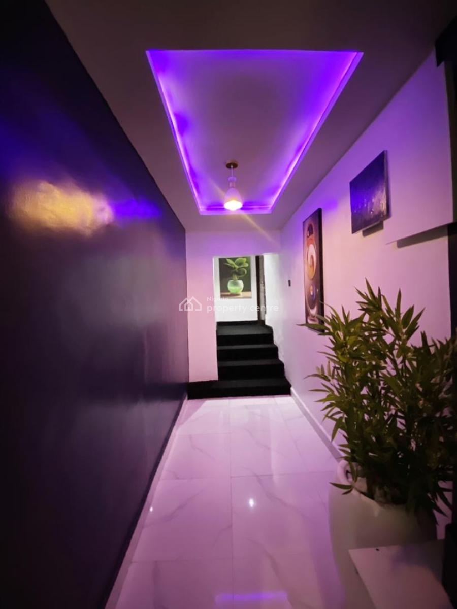 Modern 1-bed Luxury Apartment in Lekki Phase 1, Lekki Phase 1, Lekki, Lagos, Flat / Apartment Short Let