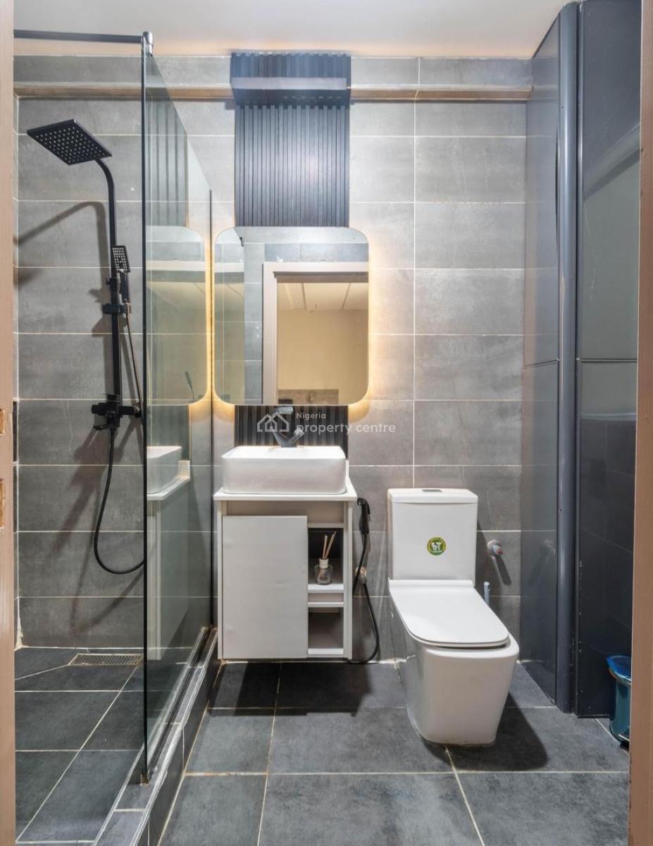 Three Bedroom Hotel Apartment, Lekki Phase 1, Lekki, Lagos, Flat / Apartment Short Let