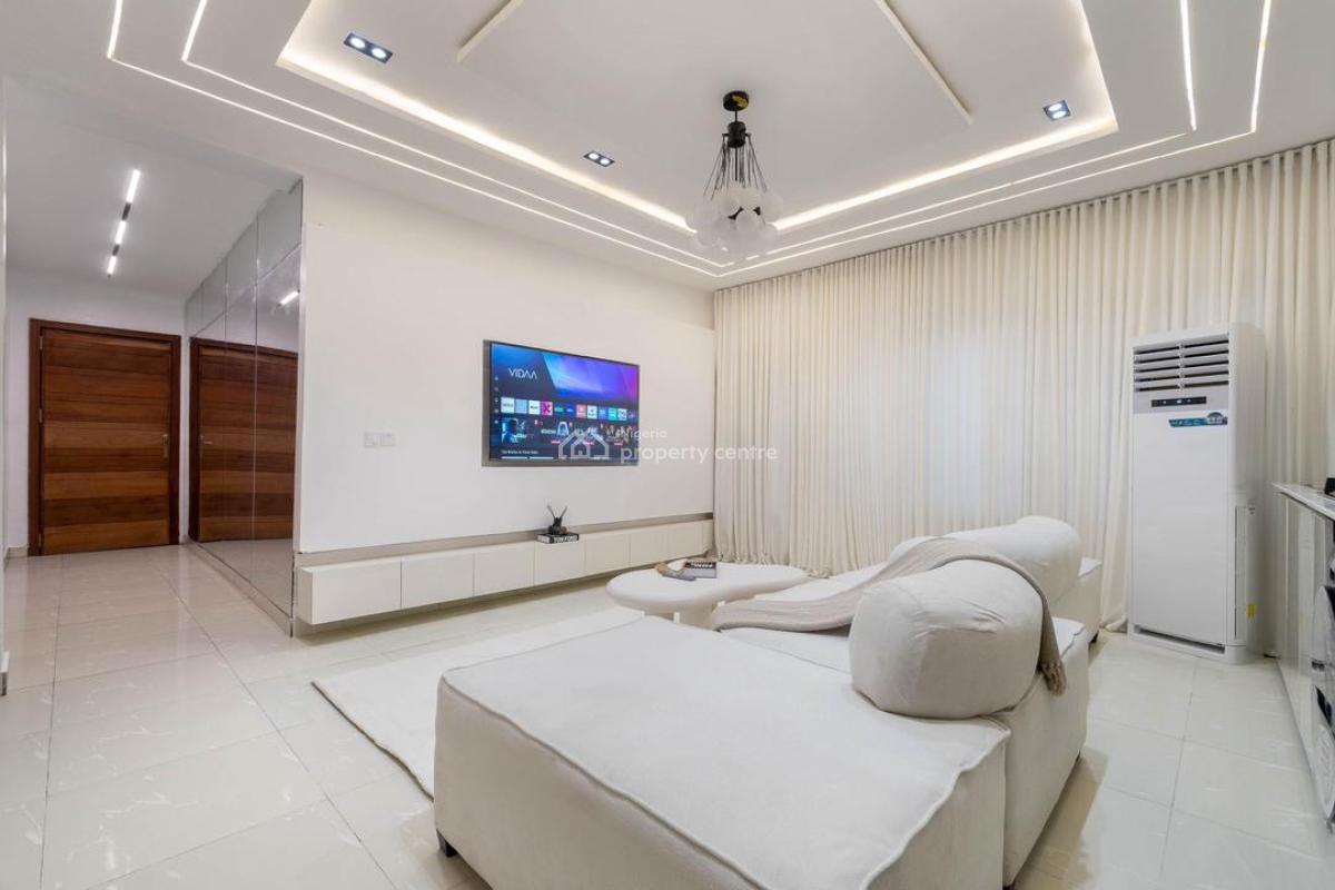 Our Lovely 2 Bedroom in  Lekki Phase 1 with Ps5 Is  Available, Victoria Island (vi), Lagos, Flat / Apartment Short Let