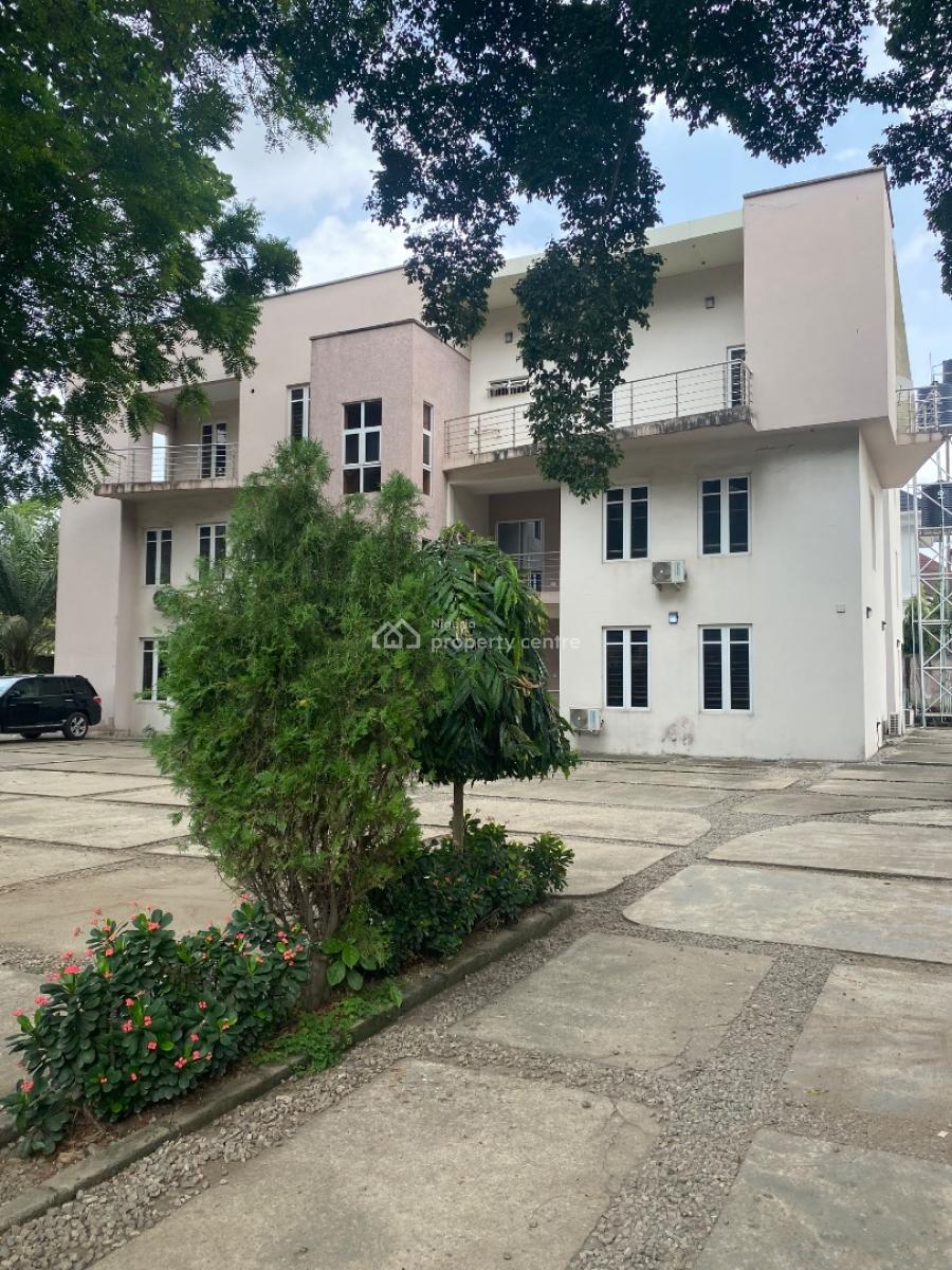 3 Bedroom Penthouse with Maid Room, Off Oba Akinjobi Street, Ikeja Gra, Ikeja, Lagos, Flat / Apartment for Rent