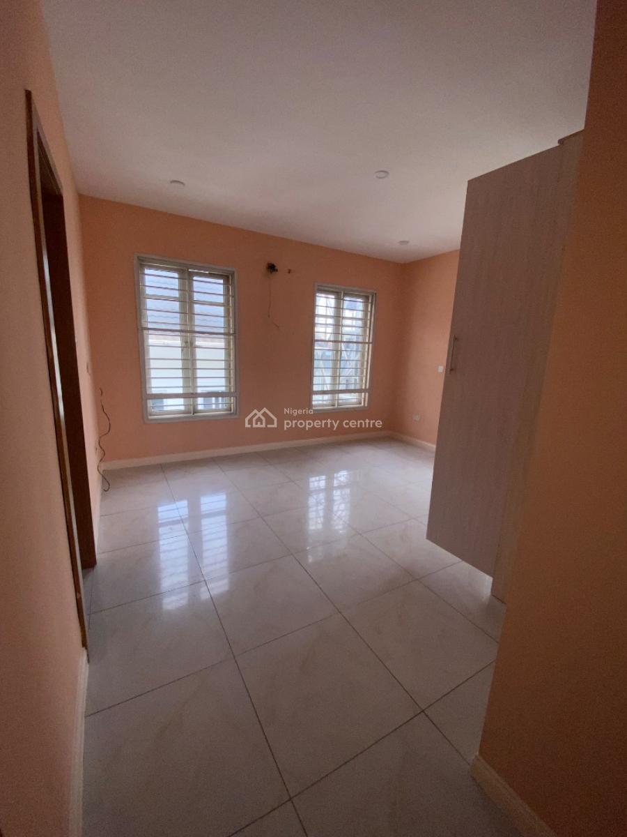 3 Bedroom Penthouse with Maid Room, Off Oba Akinjobi Street, Ikeja Gra, Ikeja, Lagos, Flat / Apartment for Rent