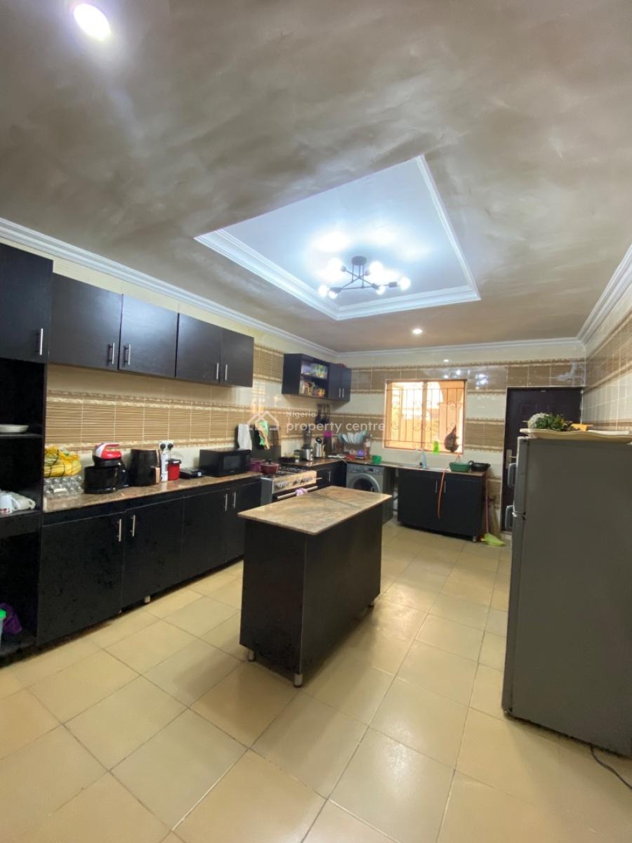 Furnished Self Contained Room in a Shared Duplex, 3, Lantana Road, Oke-badan Estate, Akobo, Ibadan, Oyo, Self Contain (single Rooms) for Rent