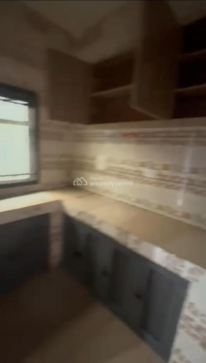 Lovely 2 Bedroom Flat, Ifako, Gbagada, Lagos, Flat / Apartment for Rent