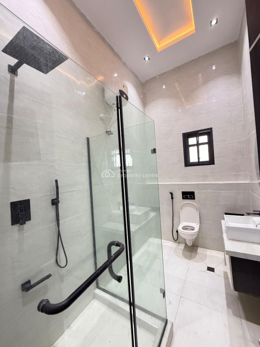 Brand New 3 Bedroom Flat, Freedom Way, Lekki Phase 1, Lekki, Lagos, Block of Flats for Sale