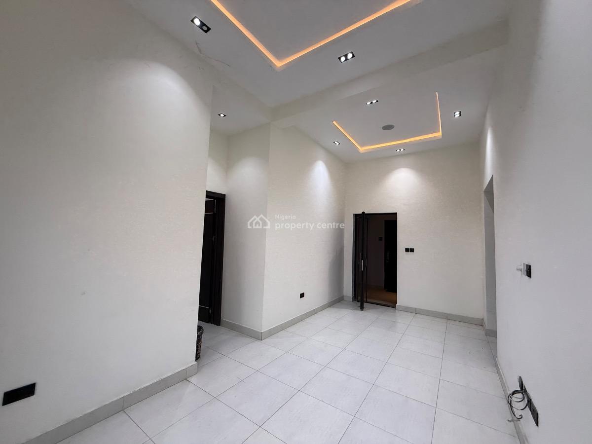 Brand New 3 Bedroom Flat, Freedom Way, Lekki Phase 1, Lekki, Lagos, Block of Flats for Sale