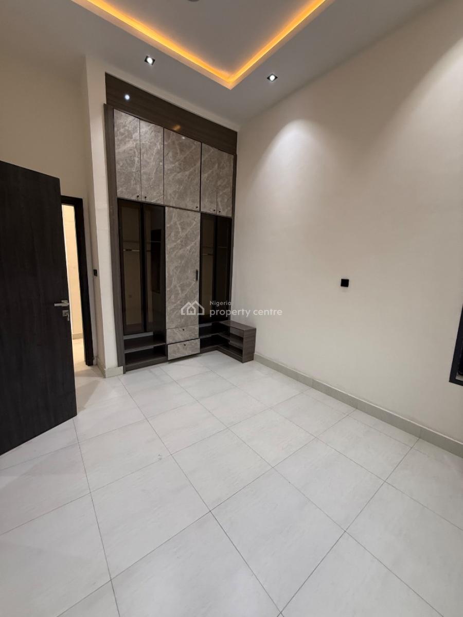 Brand New 3 Bedroom Flat, Freedom Way, Lekki Phase 1, Lekki, Lagos, Block of Flats for Sale