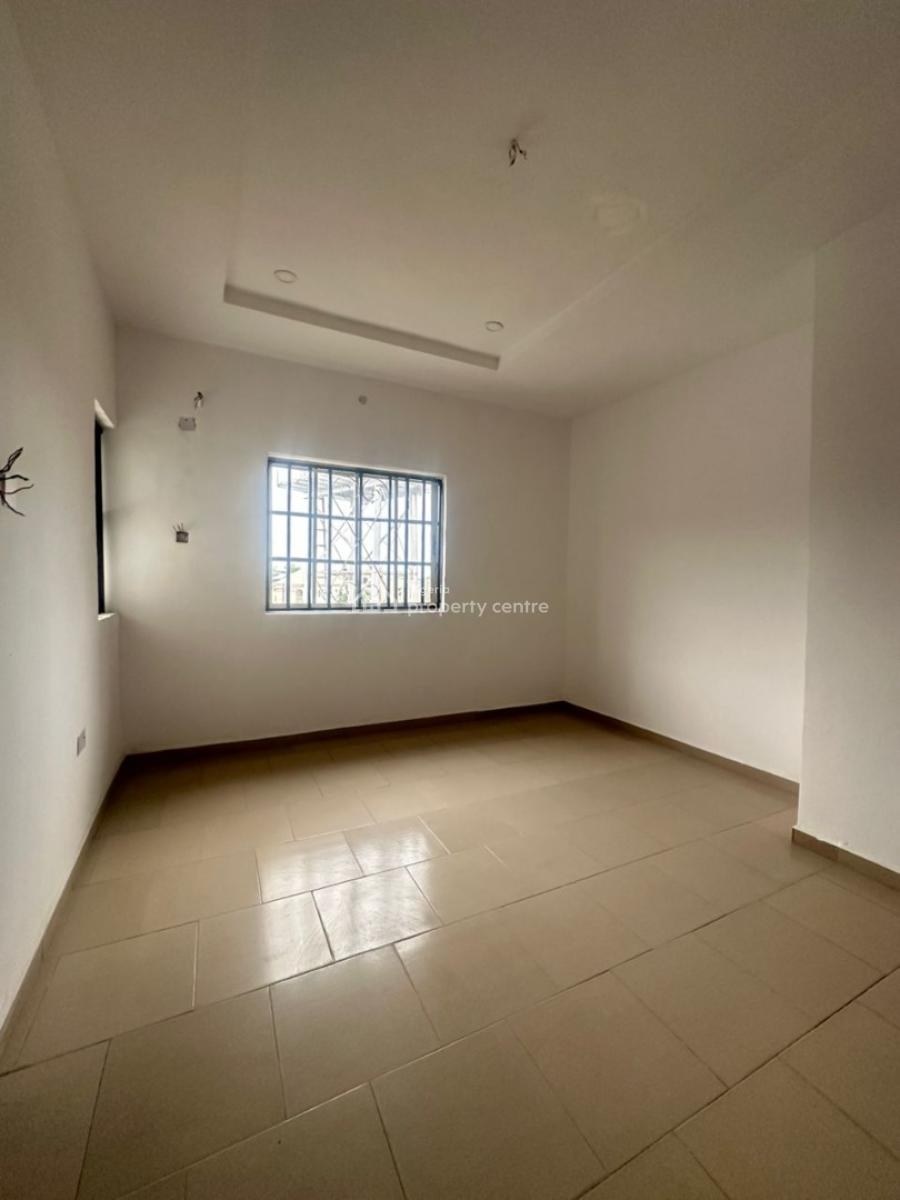 Stunning Well  Built 3 Bedroom Apartment in a Secure Estate, Ikota, Lekki, Lagos, Flat / Apartment for Sale