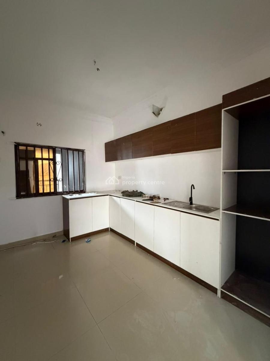 Standard & Spacious 1 Bedroom Apartment, Osapa, Lekki, Lagos, Flat / Apartment for Rent