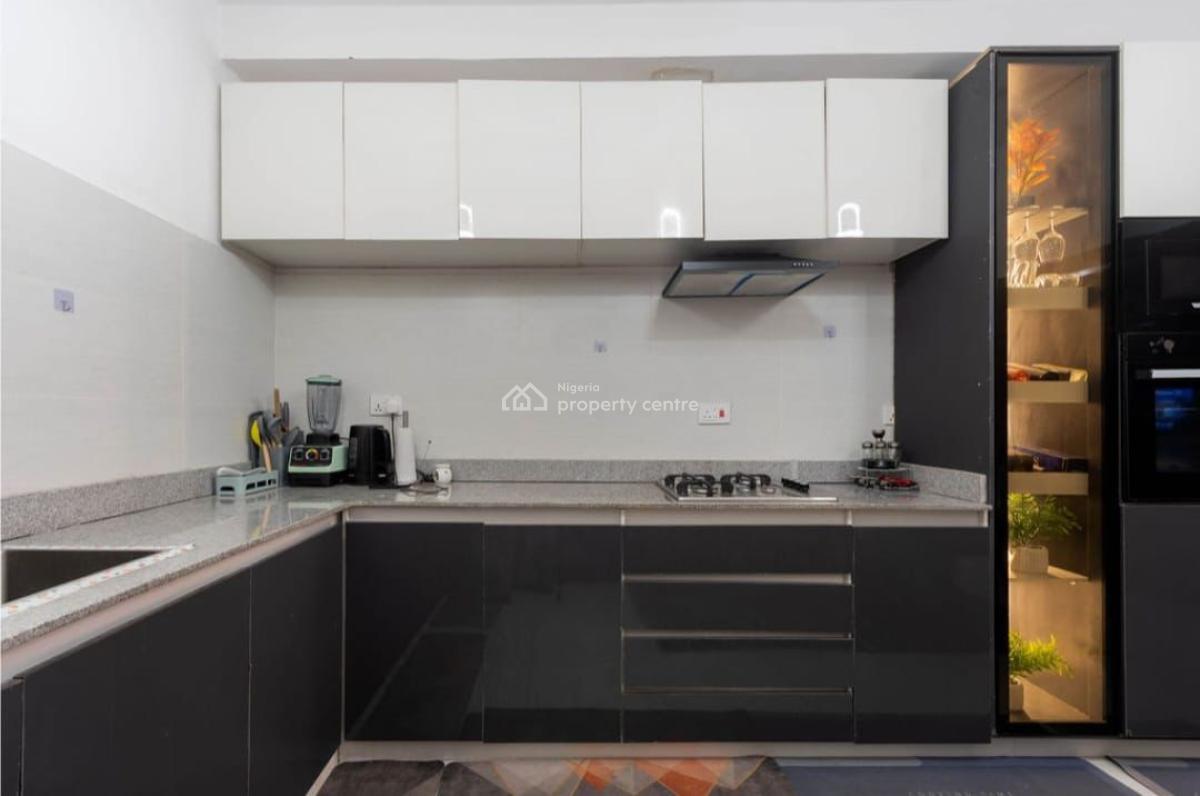 Chic & Cozy 2-bedroom Apartment with Pool, Lekki Phase 1, Lekki, Lagos, Flat / Apartment Short Let