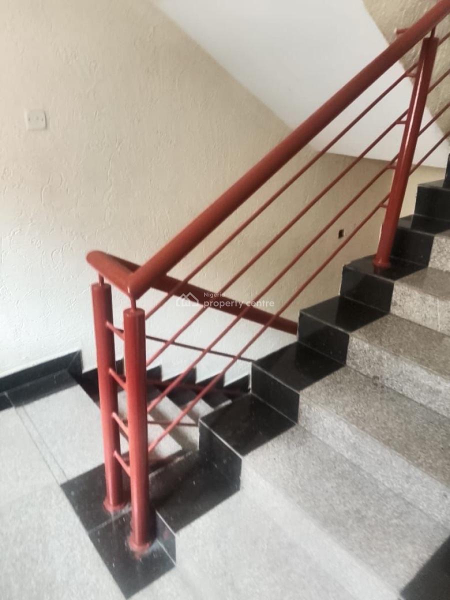 2 Bedroom Apartment, Off Freedom Way, Lekki Phase 1, Lekki, Lagos, Flat / Apartment for Rent