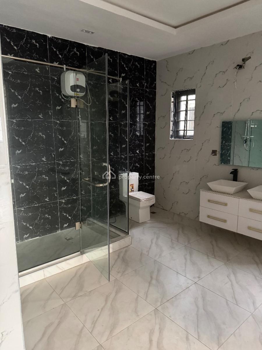 Luxury Spacious 2 Bedroom with Seaview (self Compound), Atlantic View Estate, Alpha Beach Road, Igbo Efon, Lekki, Lagos, Flat / Apartment for Rent