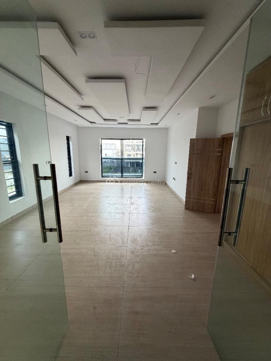 Luxury Spacious 2 Bedroom with Seaview (self Compound), Atlantic View Estate, Alpha Beach Road, Igbo Efon, Lekki, Lagos, Flat / Apartment for Rent