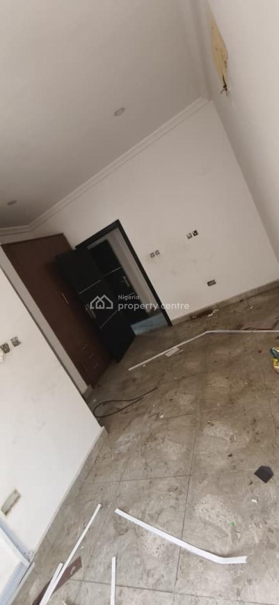 Spacious 5 Bedrooms with Excellent Facilities, Lekki Phase 1, Lekki, Lagos, Semi-detached Duplex for Rent