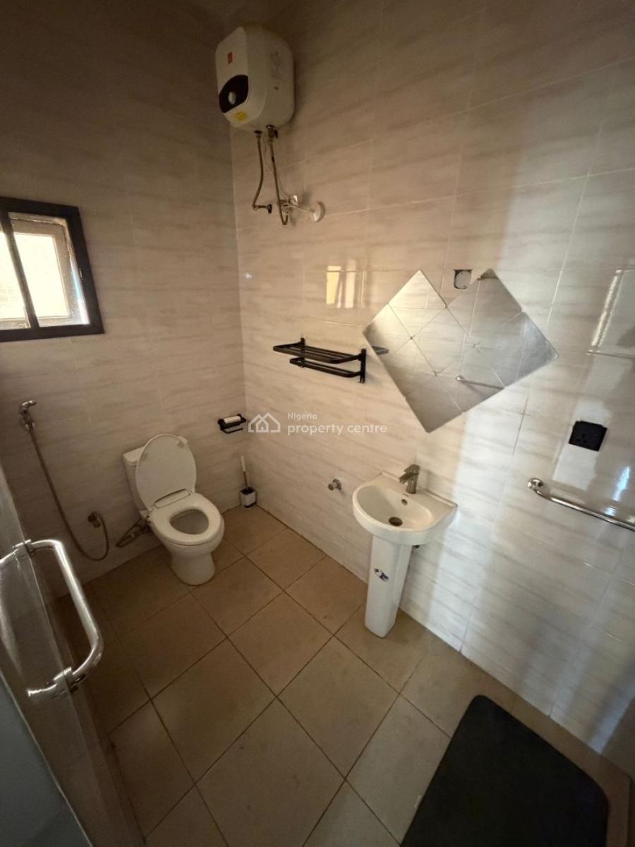 2 Bedroom Apartment on The First Floor, Katampe, Abuja, Block of Flats for Sale