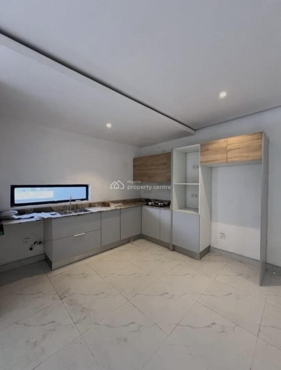 2 Bedroom Maisonette, Freedom Way, Lekki, Lagos, Flat / Apartment for Rent