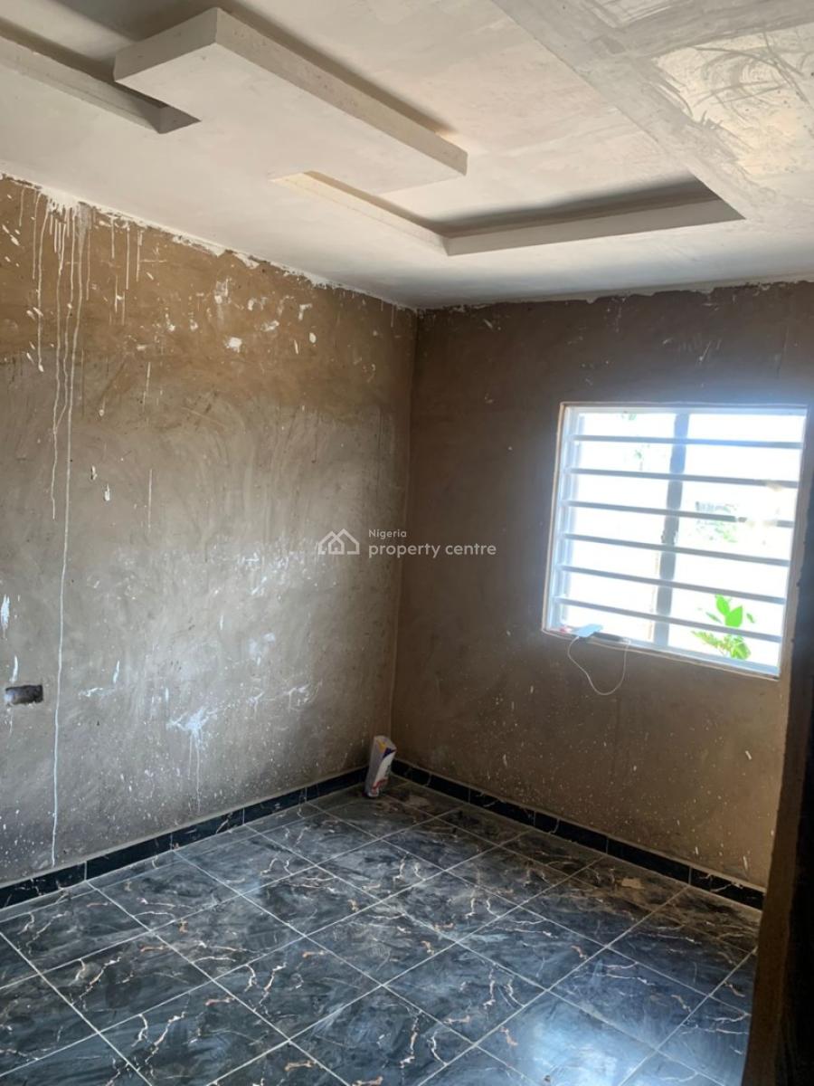 2 Bedroom Flat, Ikorodu, Lagos, Flat / Apartment for Rent