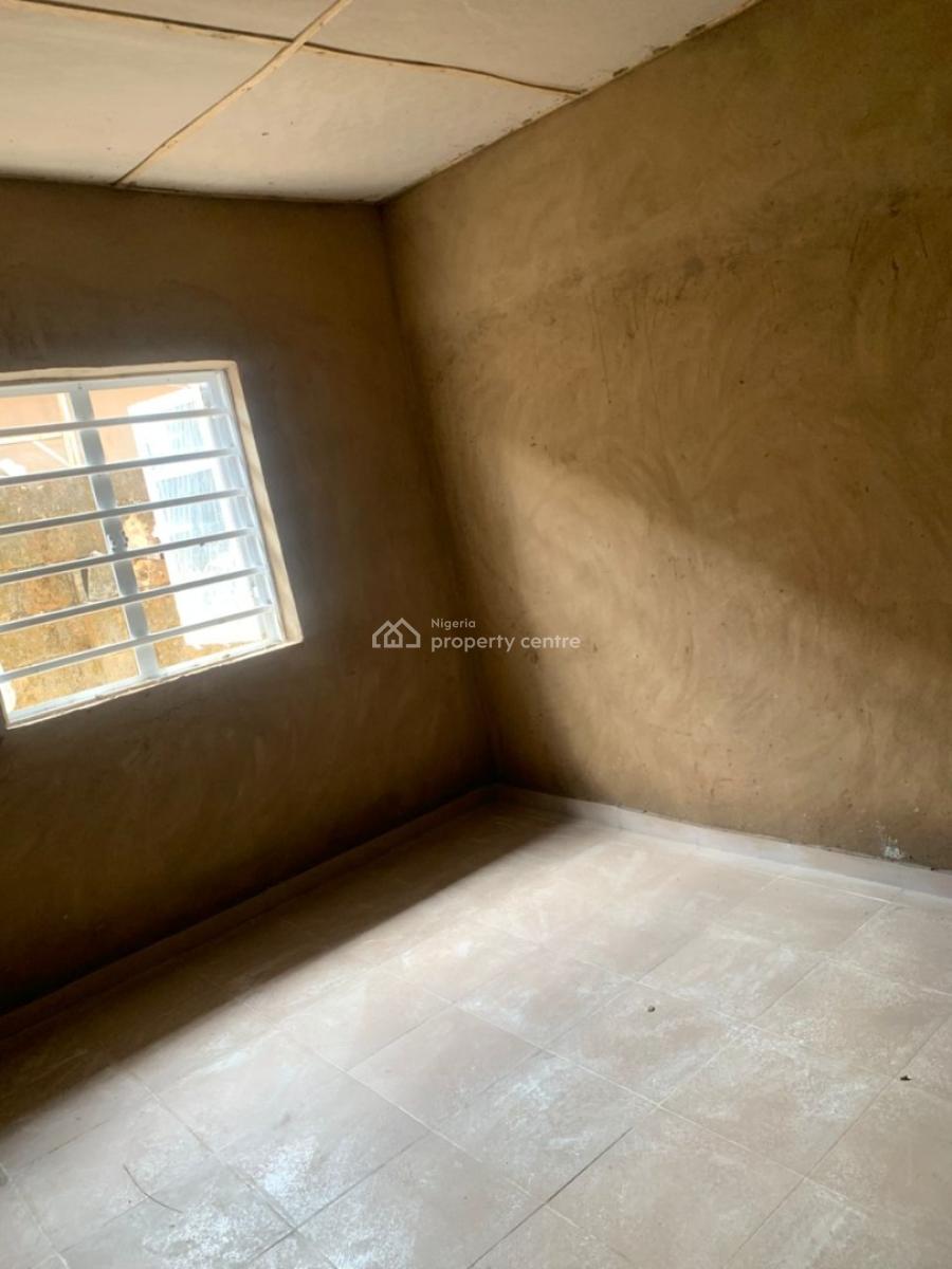 2 Bedroom Flat, Ikorodu, Lagos, Flat / Apartment for Rent