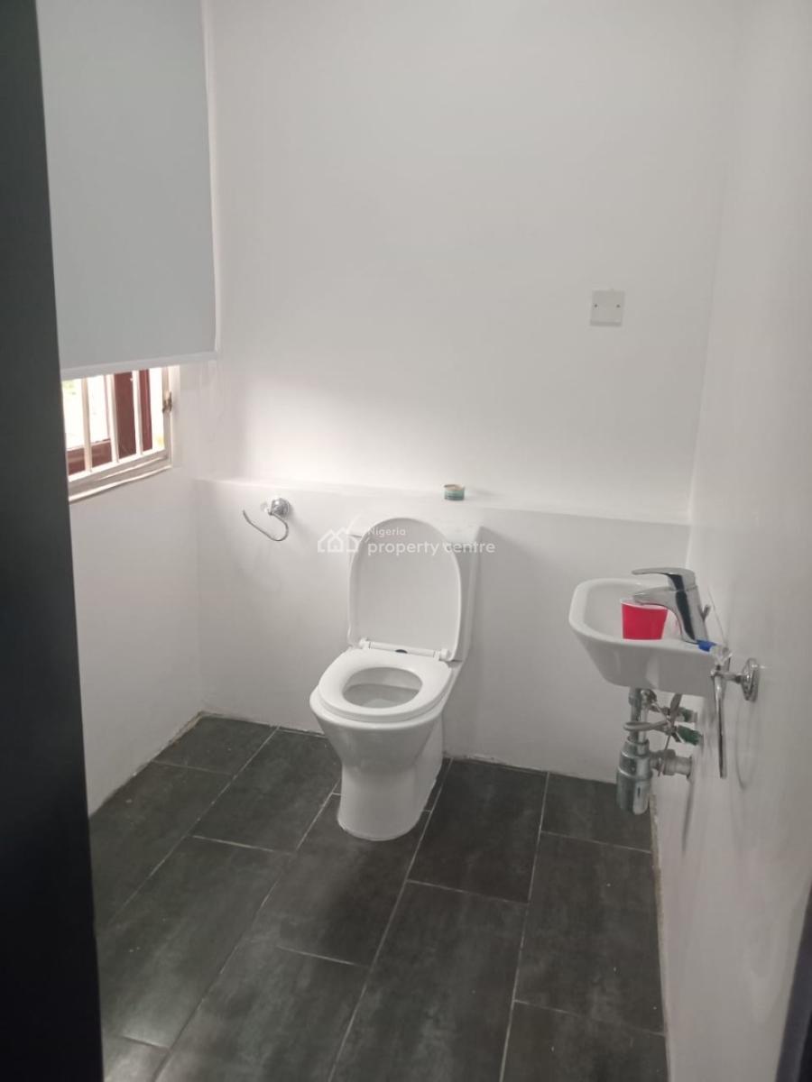 a Well Maintained 2 Bedroom Flat with Guest Toilet, Banana Island, Ikoyi, Lagos, Flat / Apartment for Rent