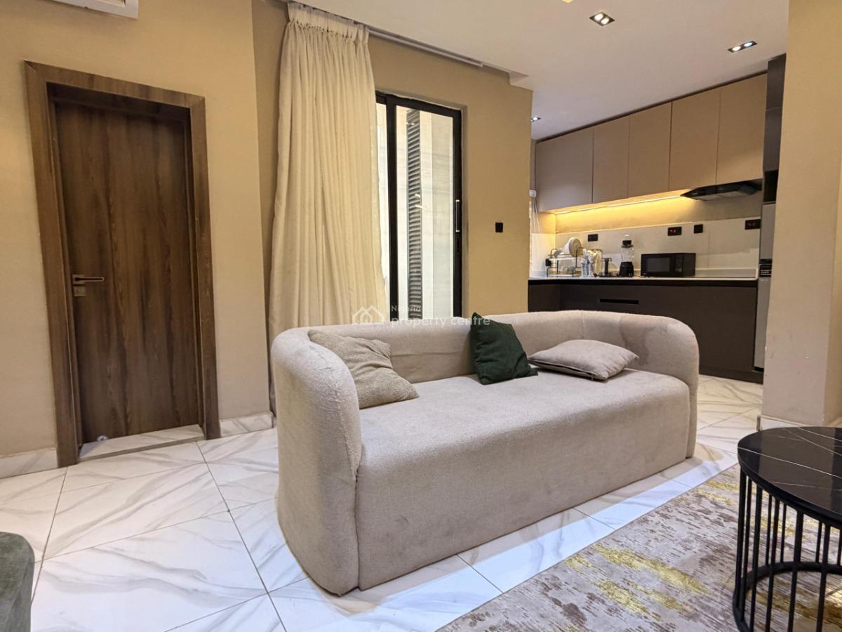 L&l Urban Suites Us33 1 Bedroom Apartment, Animashaun, Surulere, Lagos, Flat / Apartment Short Let