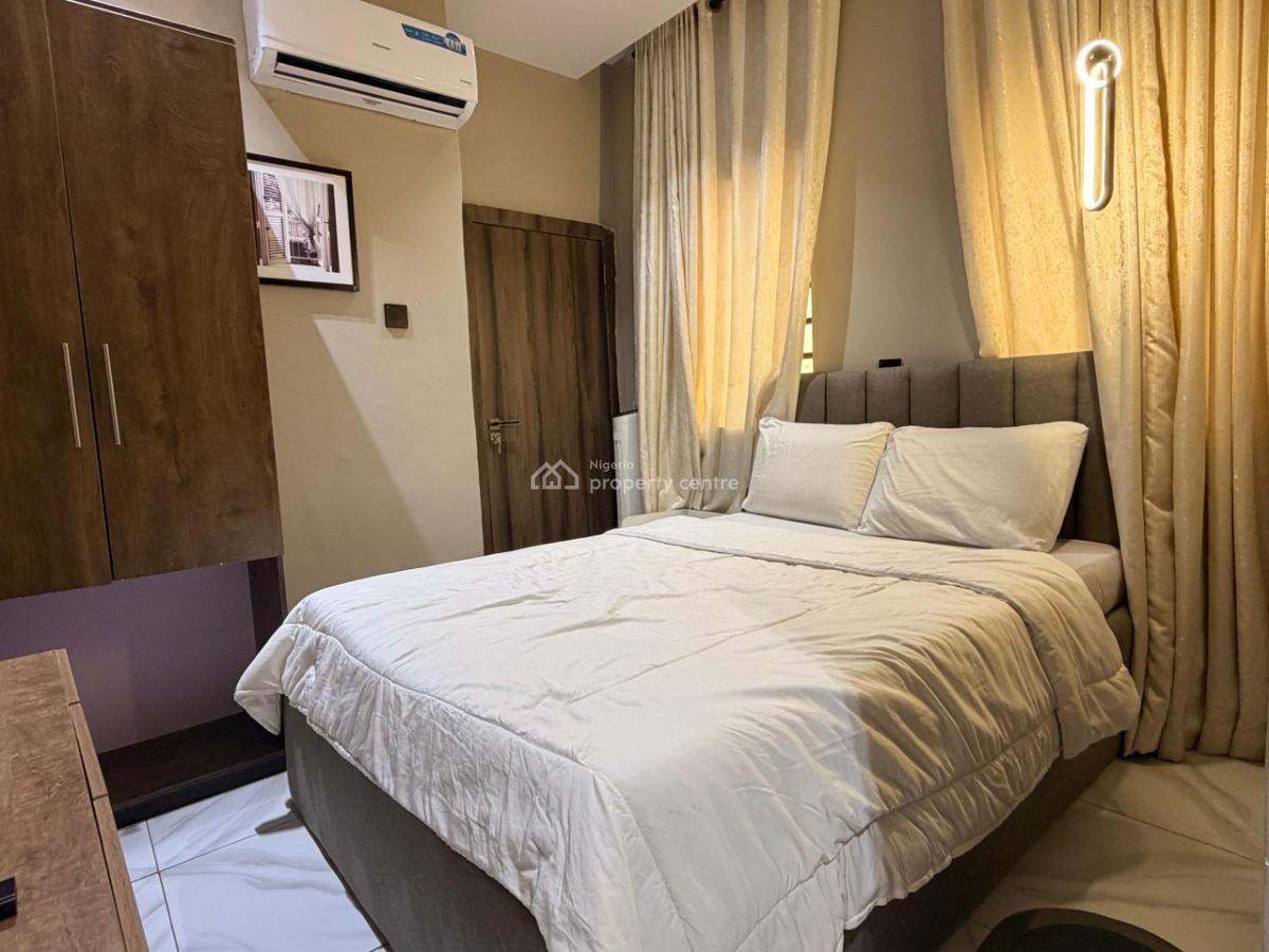 L&l Urban Suites Us33 1 Bedroom Apartment, Animashaun, Surulere, Lagos, Flat / Apartment Short Let