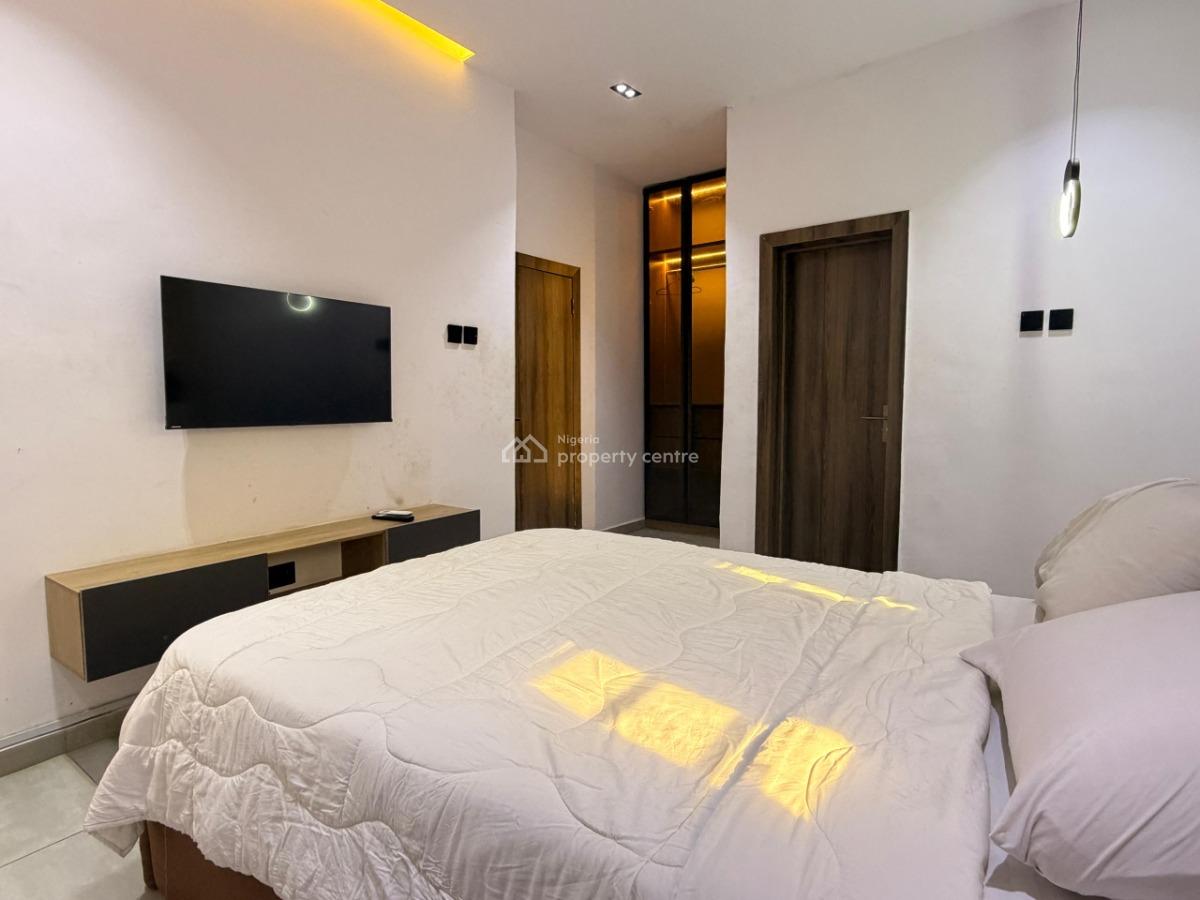 L&l Urban Suites Us12 2 Bedroom Apartment, Animashaun, Surulere, Lagos, Flat / Apartment Short Let