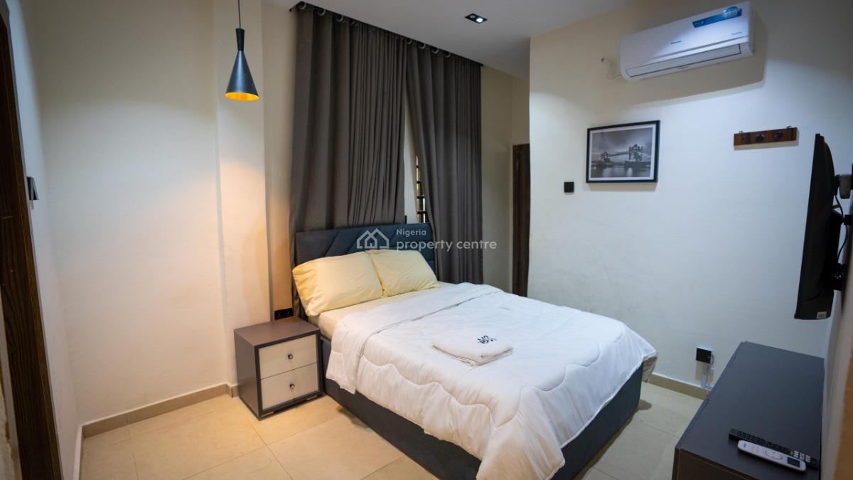 L&l Urban Suites Us22 2 Bedroom Apartment, Animashaun, Surulere, Lagos, Flat / Apartment Short Let