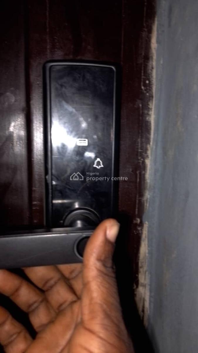 Cosy Self Contain Apartment, 1, Henry Close, Off Ifelodun, Eliot Bus-stop, Iju-ishaga, Agege, Lagos, Self Contain (single Rooms) Short Let