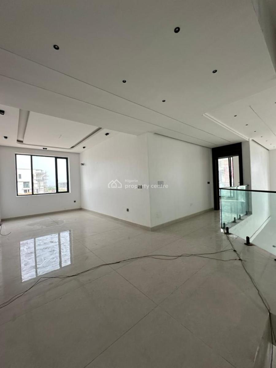 6 Bedroom Villa with Bq and Swimming Pool, Lekki Phase 1, Lekki, Lagos, House for Sale