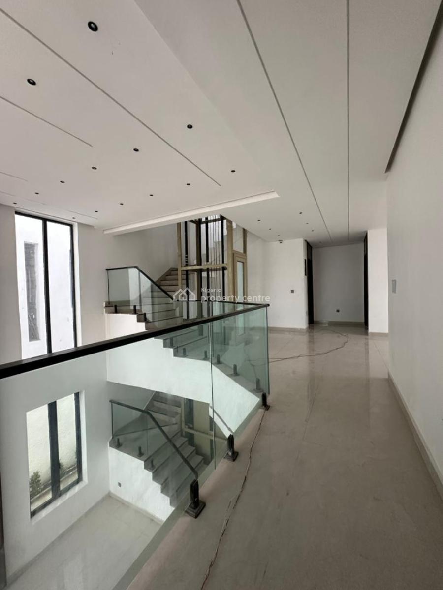 6 Bedroom Villa with Bq and Swimming Pool, Lekki Phase 1, Lekki, Lagos, House for Sale