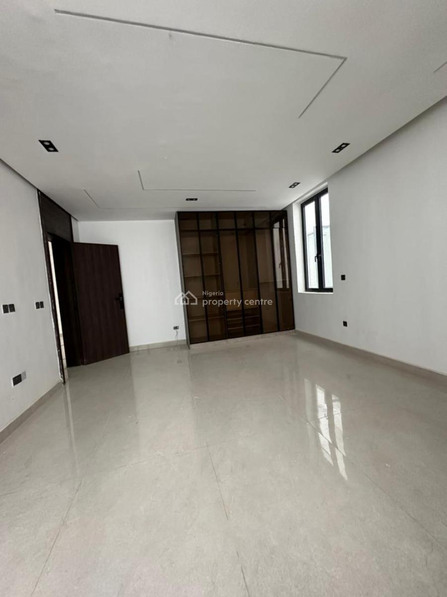 6 Bedroom Villa with Bq and Swimming Pool, Lekki Phase 1, Lekki, Lagos, House for Sale