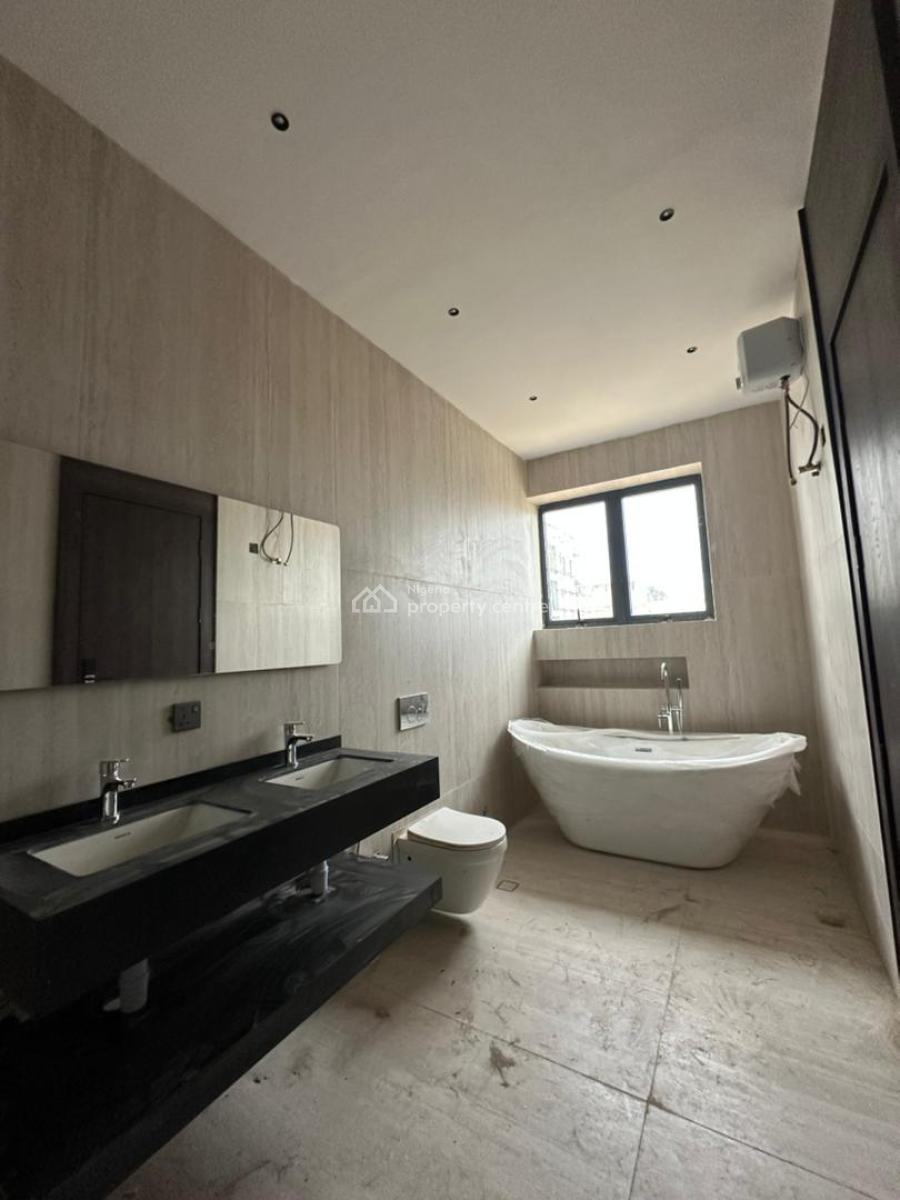 6 Bedroom Villa with Bq and Swimming Pool, Lekki Phase 1, Lekki, Lagos, House for Sale