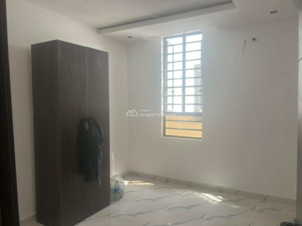 Brand New 3 Bedroom Apartment with Bq, Lekki Phase 1, Lekki, Lagos, Flat / Apartment for Rent