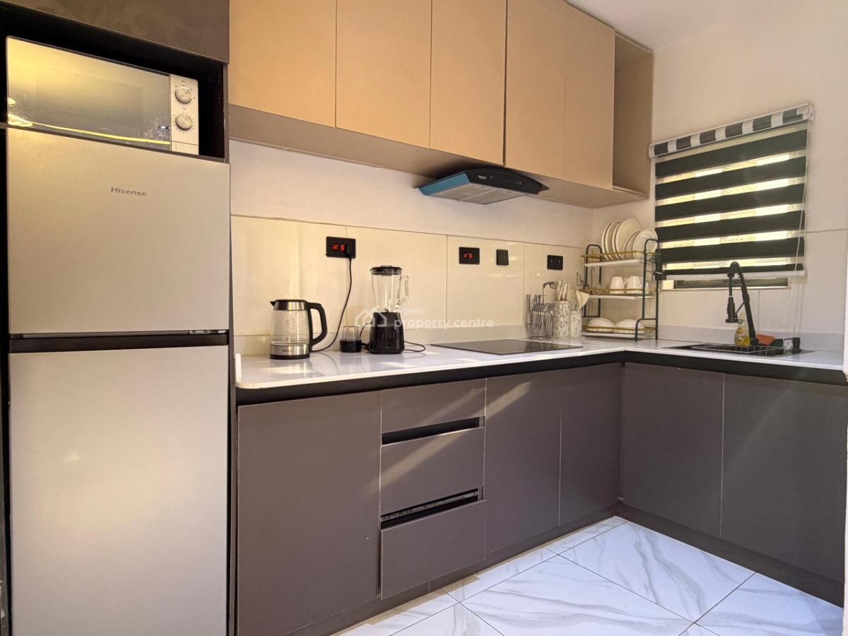 L&l Urban Suites Us32 2 Bedroom Apartment, Animashaun, Surulere, Lagos, Flat / Apartment Short Let